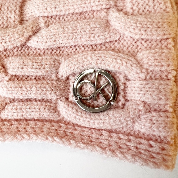 NWT Calvin Klein loop infinity pink knit scarf/wrap - Picture 3 of 10